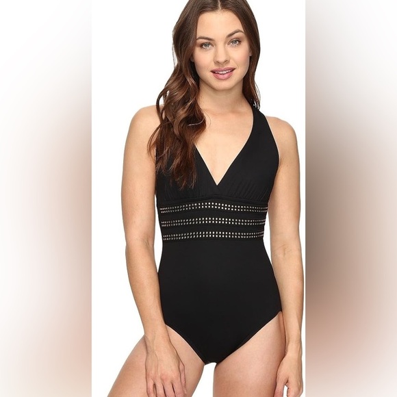 La Blanca Other - La Blanca NWT Nailed It Multi-Strap Cross-Back Classic Black One Piece Swimsuit
